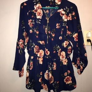 Navy floral top
